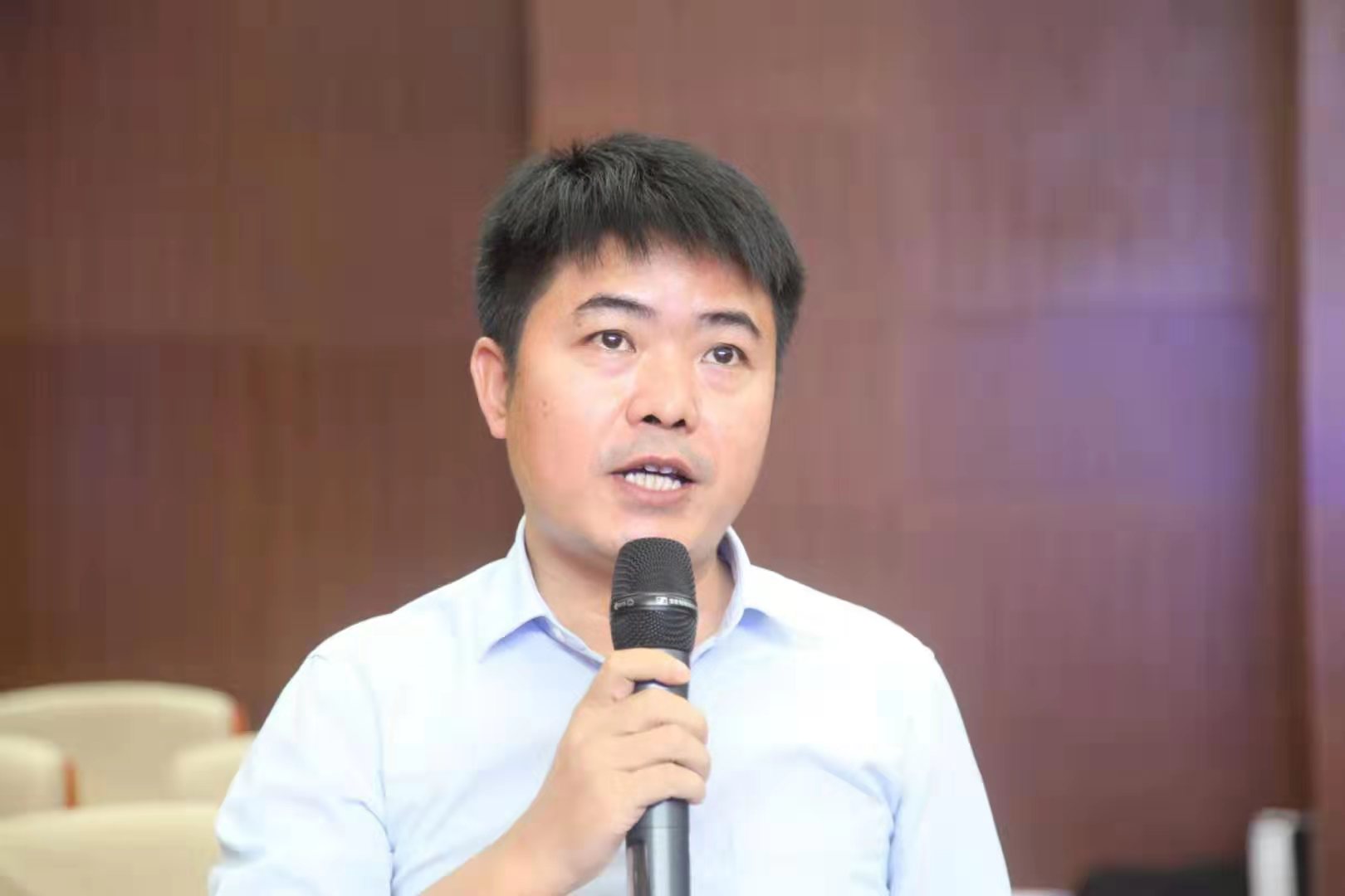 海南特區(qū)報(bào)記者提問
