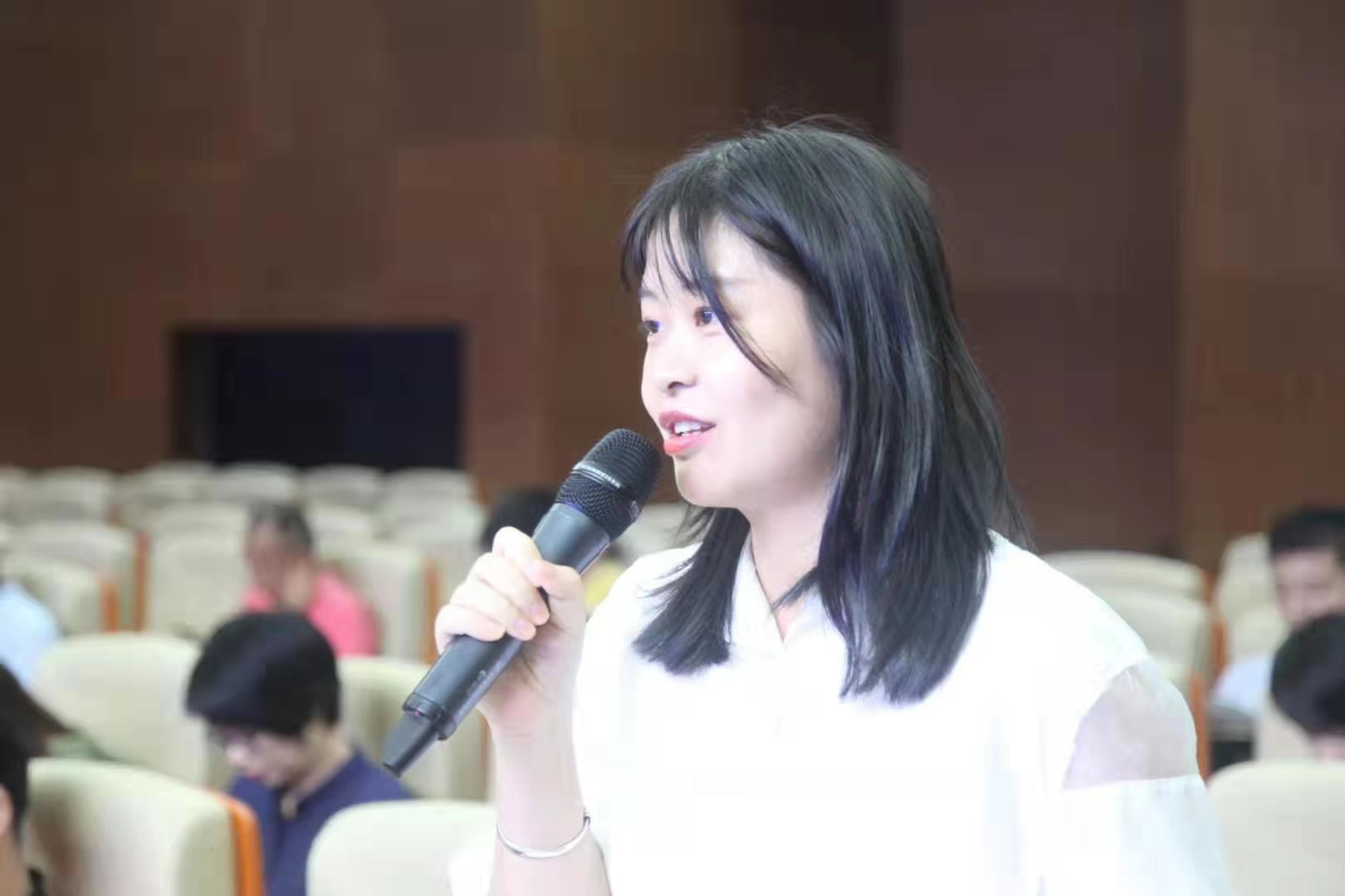 國際商報(bào)記者提問