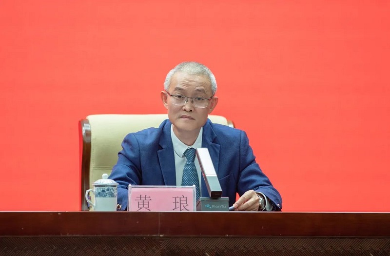 海南省工商業聯合會黨組成員、專職副主席、新聞發言人黃瑯