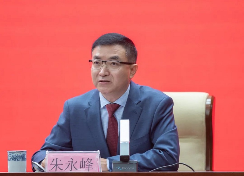 海南省醫保局黨組成員、省醫改辦副主任朱永峰