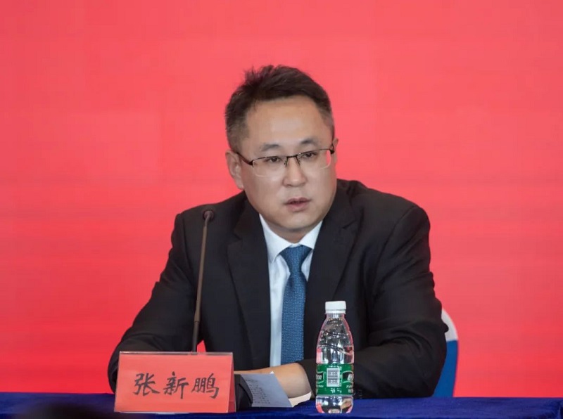 海口江東新區(qū)管理局園區(qū)服務(wù)辦主任張新鵬