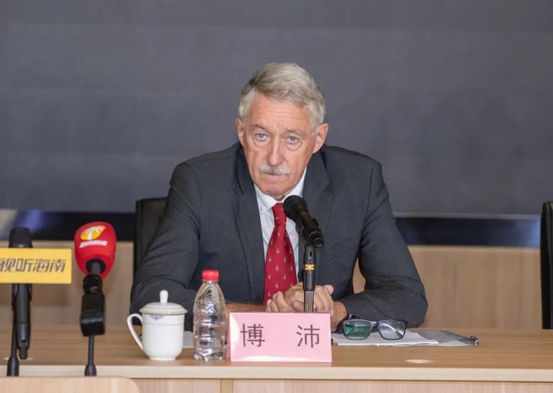海南博鰲樂城國際醫(yī)療旅游先行區(qū)管理局高級國際事務官博沛