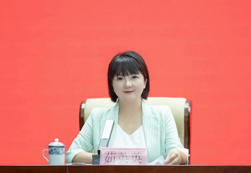 中共海南省委宣傳部新聞發布處四級調研員茹英英