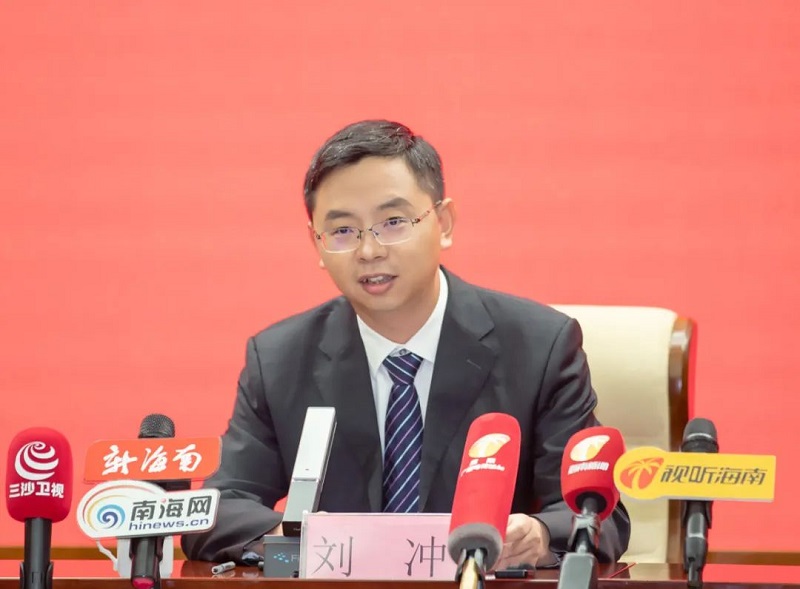 中共文昌市委副書記、市人民政府市長，文昌國際航天城管理局黨委書記、局長劉沖