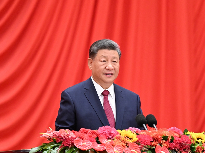 習近平等黨和國家領導人出席慶祝中華人民共和國成立75周年招待會