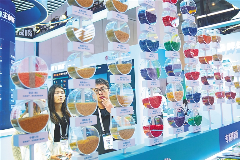 海南自貿港加快構建現代化產業體系