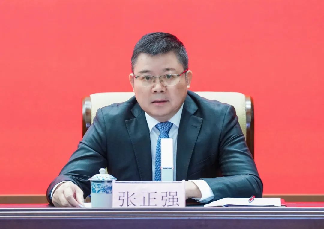 中國銀行海南省分行黨委委員、副行長張正強